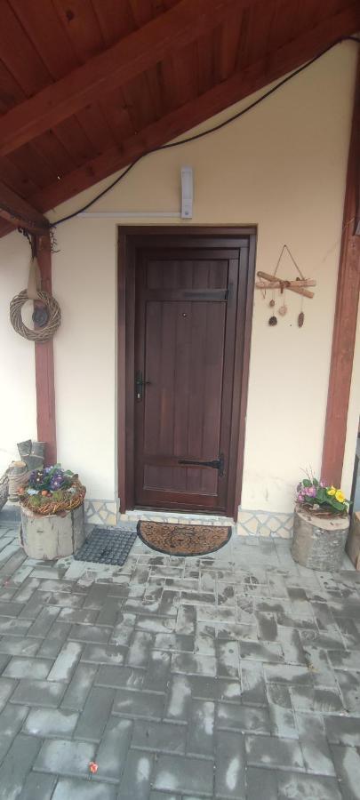 Cottage In Traditional Village Bradulet, Arges County Exterior photo